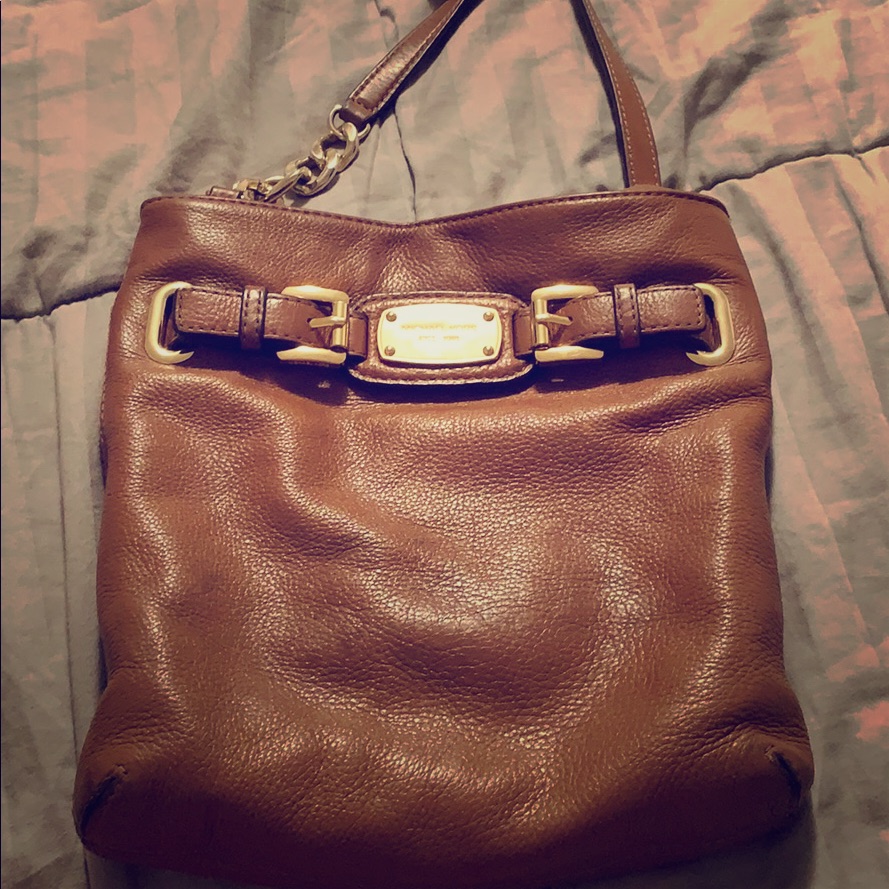 Micheal Kors Crossbody